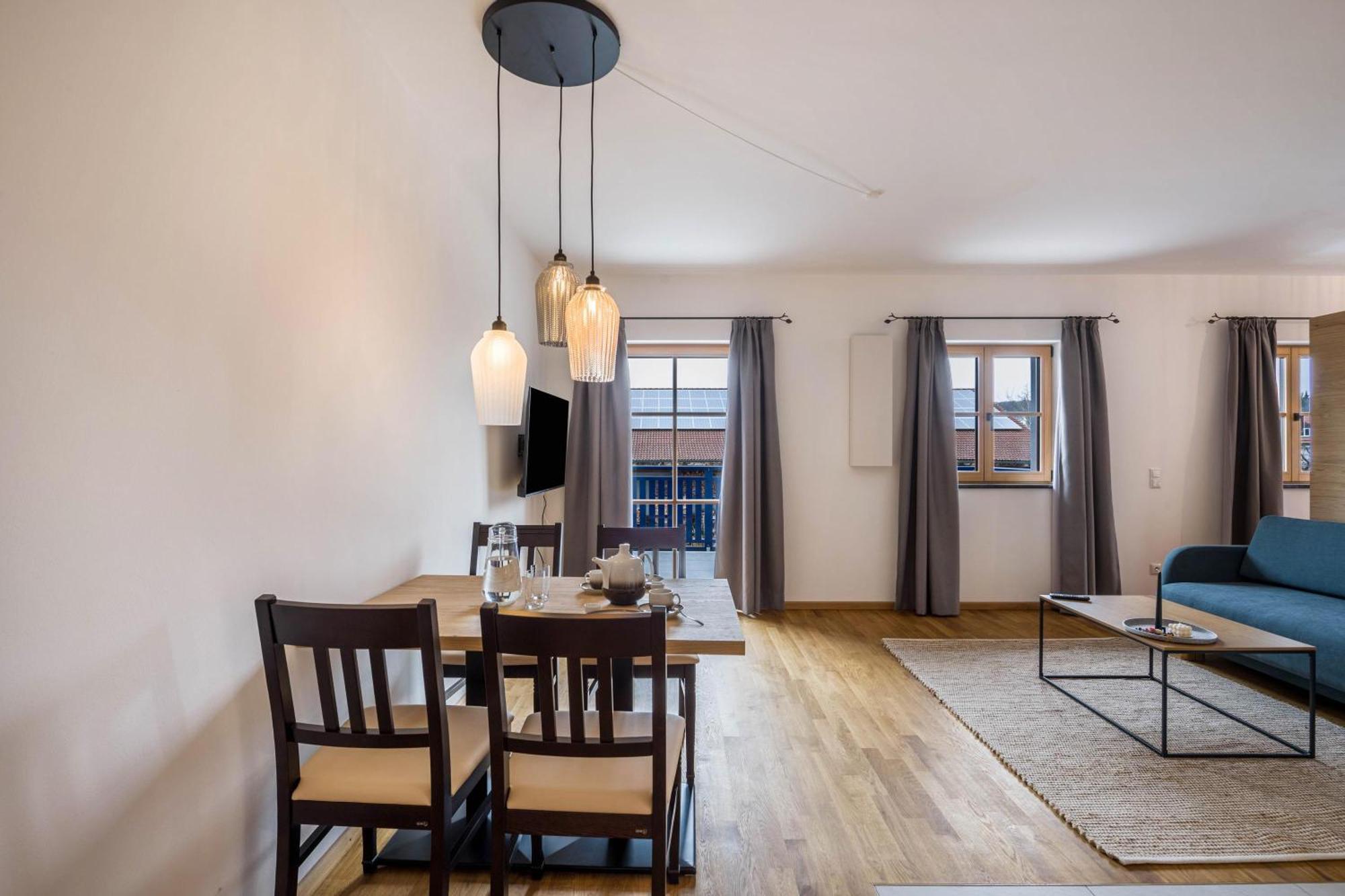 Ferienwohnung Rosa Gilching Εξωτερικό φωτογραφία